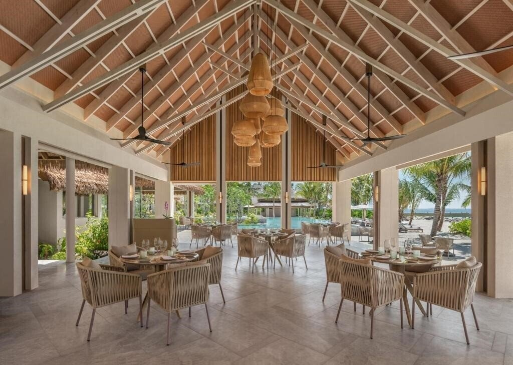 Фотография Jw Marriott Kaafu Atoll Island Resort 5*
