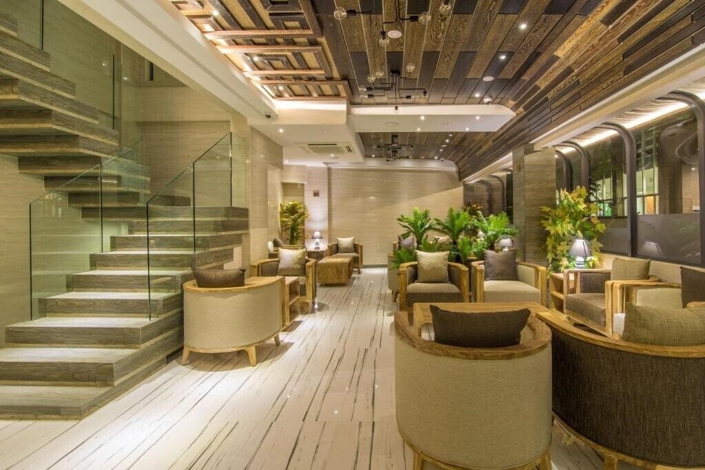 Hotel Samann Grand 4* қонақ үйі