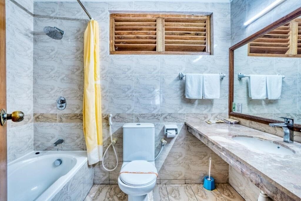 Изображение Fihalhohi Tourist Resort 3*