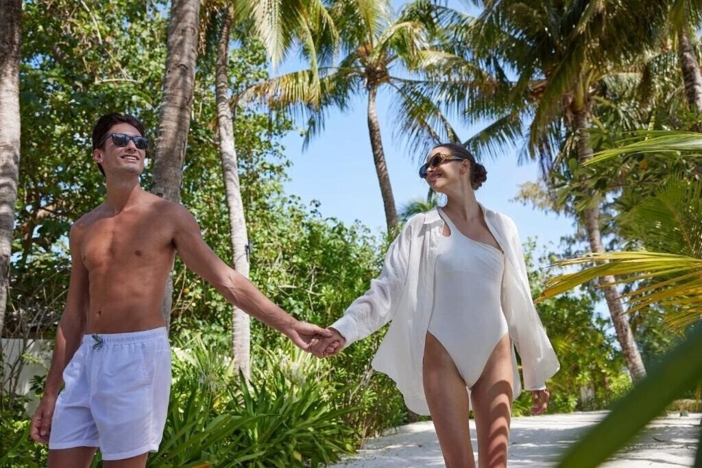 Centara Ras Fushi Resort & SPA 4* суреті