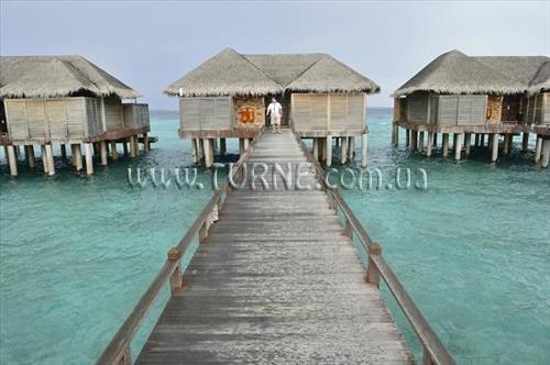 Отель The Beach House At Iruveli 5*