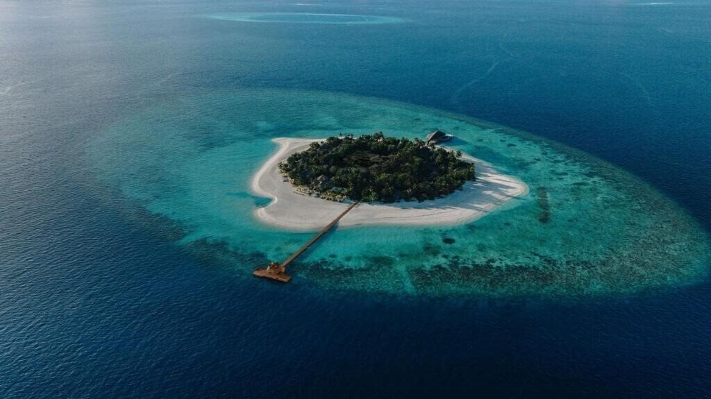 Отель Banyan Tree Vabbinfaru 5*