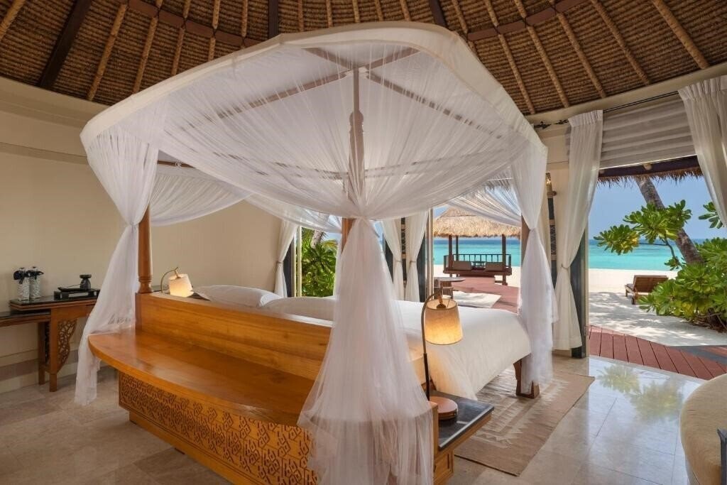 Фото Banyan Tree Vabbinfaru 5*