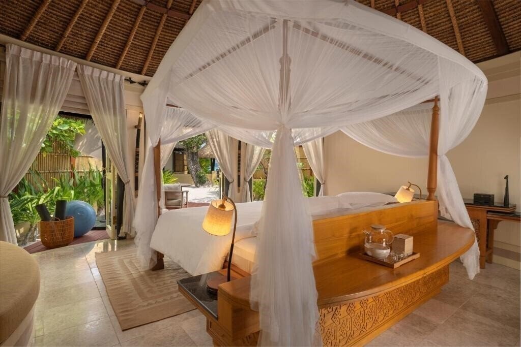 Картинка Banyan Tree Vabbinfaru 5*