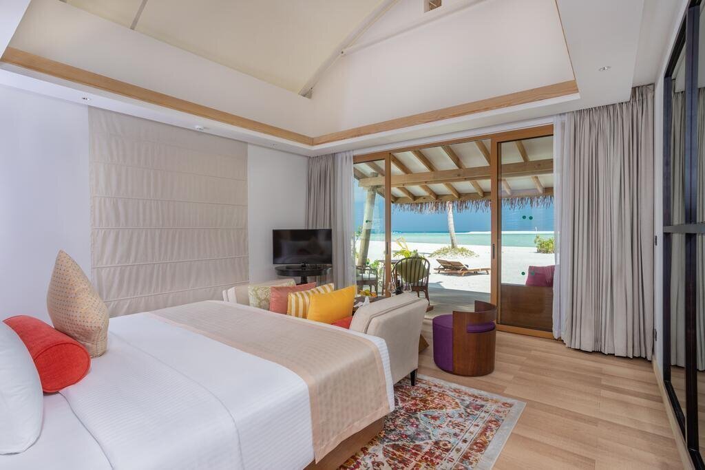 Изображение Cinnamon Hakuraa Huraa Maldives (ex. Chaaya Lagoon Hakuraa Huraa) 4*