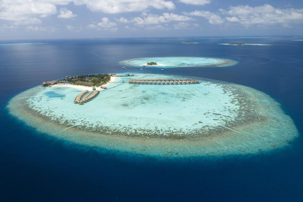Maafushivaru Island Resort 4* қонақ үйі