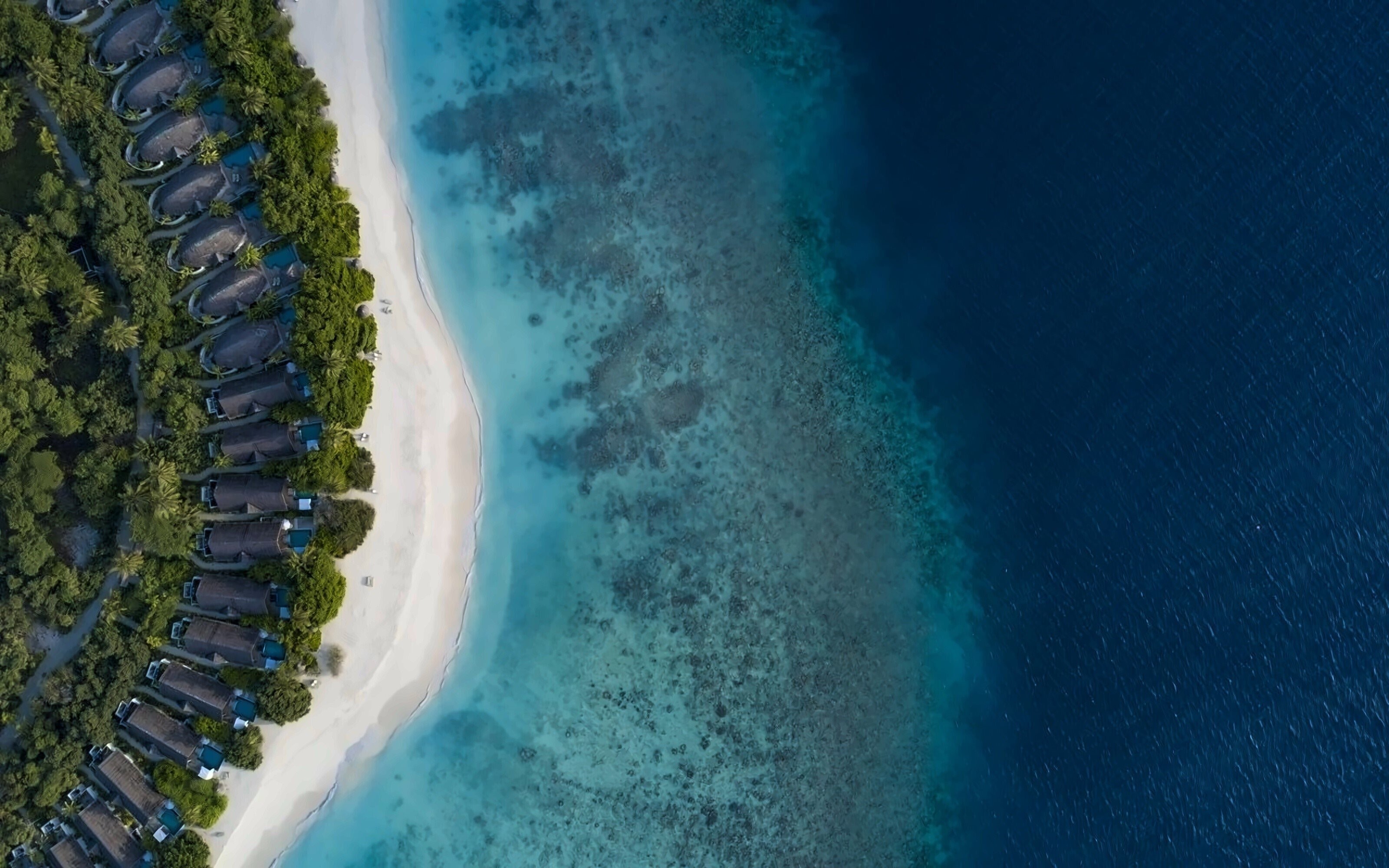 Furaveri Island Resort 5* суреті