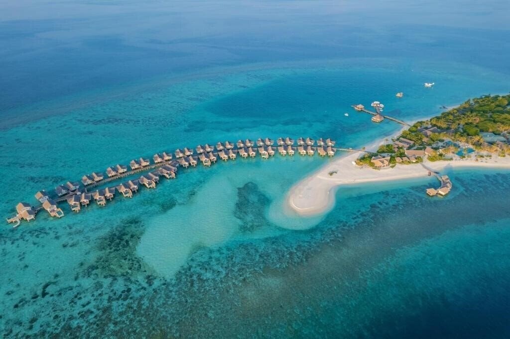Отель Cora Cora Maldives 5*