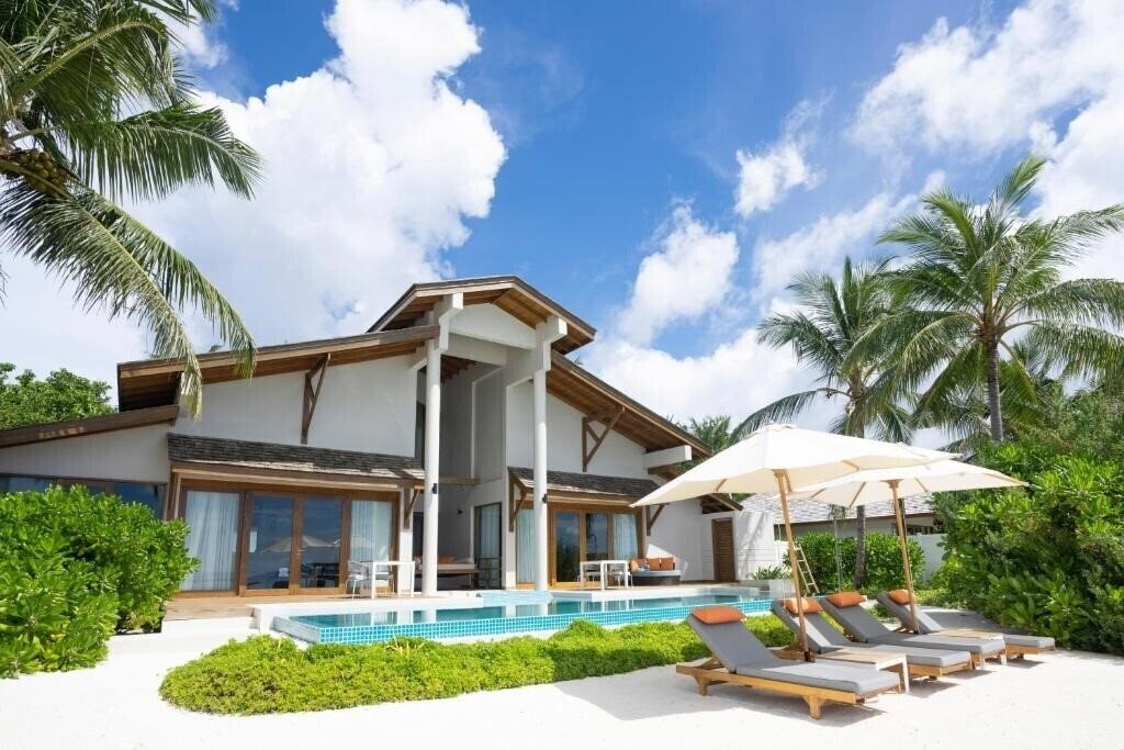 Изображение Emerald Faarufushi Resort & SPA 5*