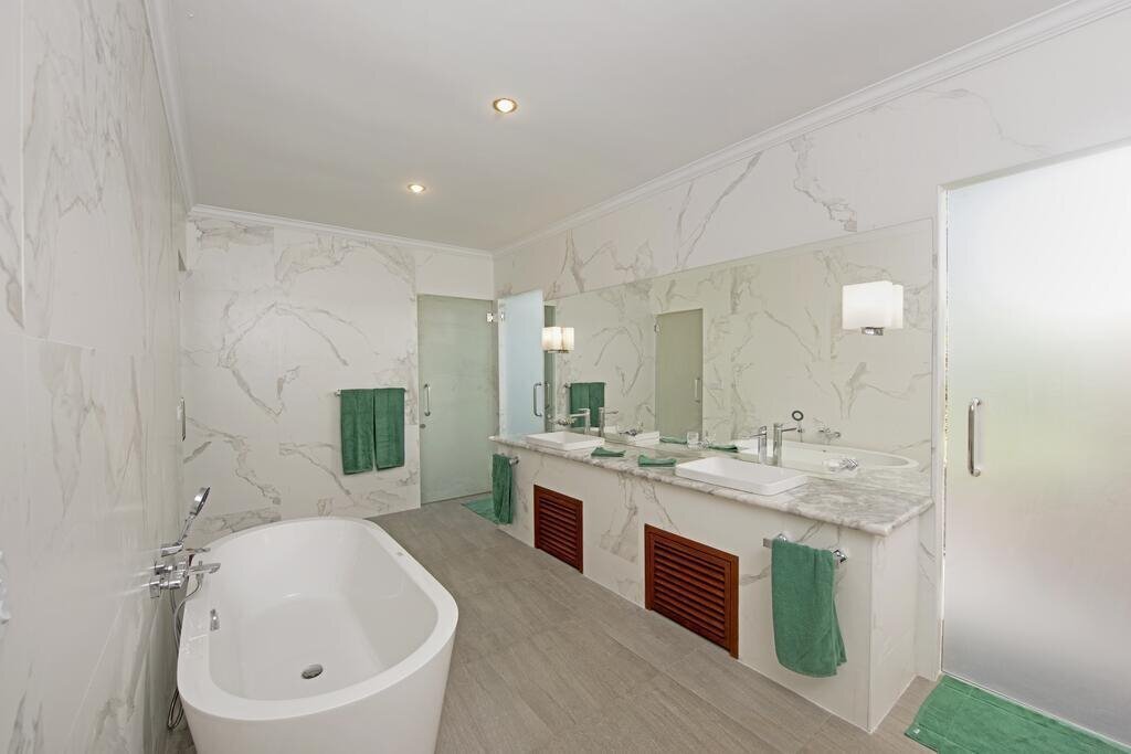 Thulhaagiri Island Resort 4* суреті