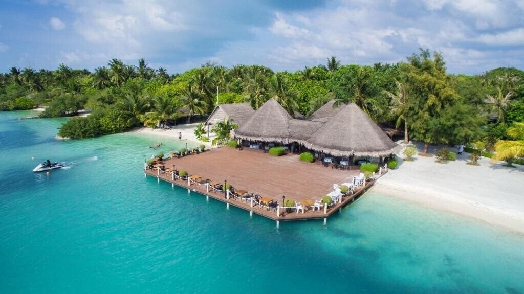 Adaaran Prestige Ocean Villas Hundhuran Fushi 4* суреті
