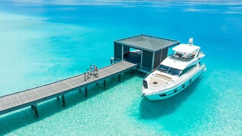 The Ritz Carlton Maldives 5* суреті