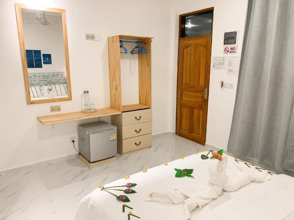 Fins Dive And Leisure Hotel Guest House гостиный двор суреті