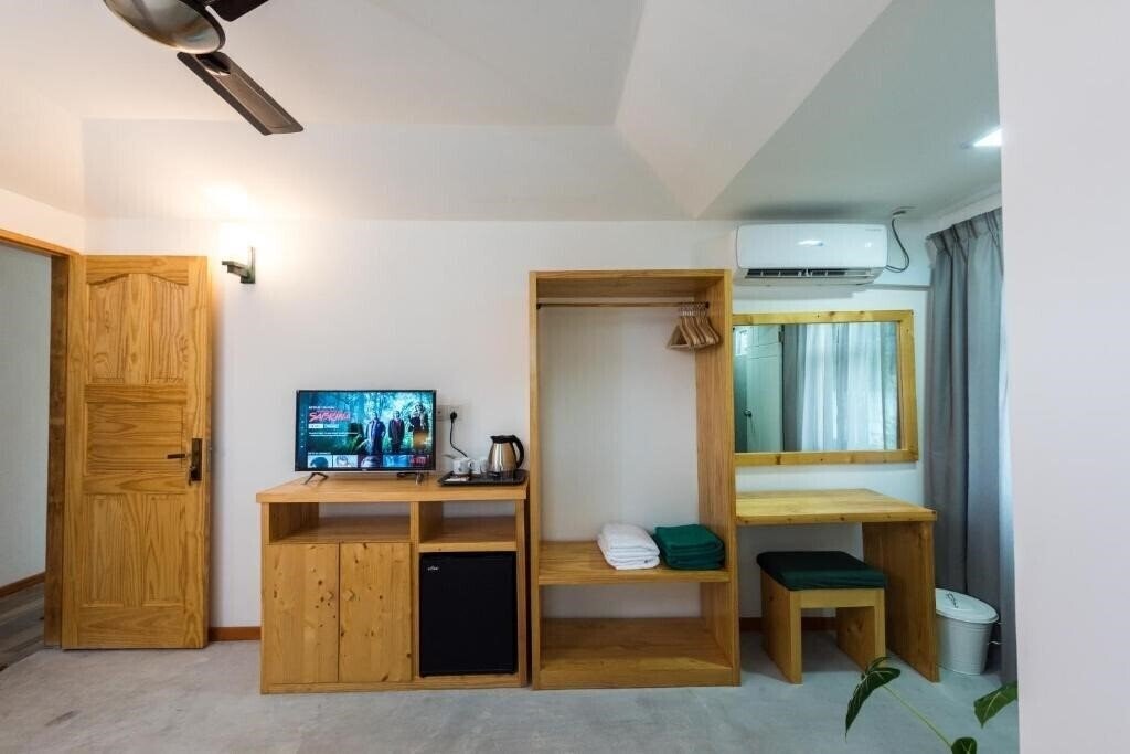 Изображение Isla Dhiffushi Guest House гостиный двор