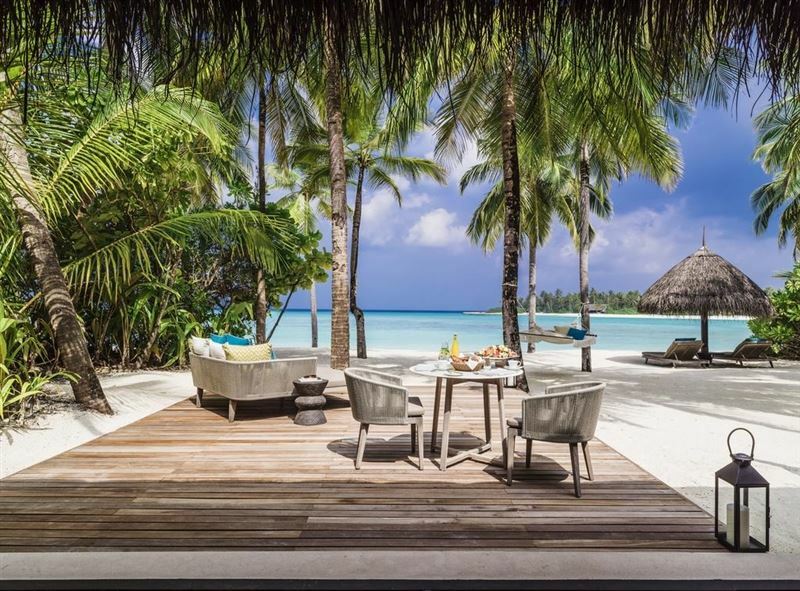 Картинка One & Only Reethi Rah 5*