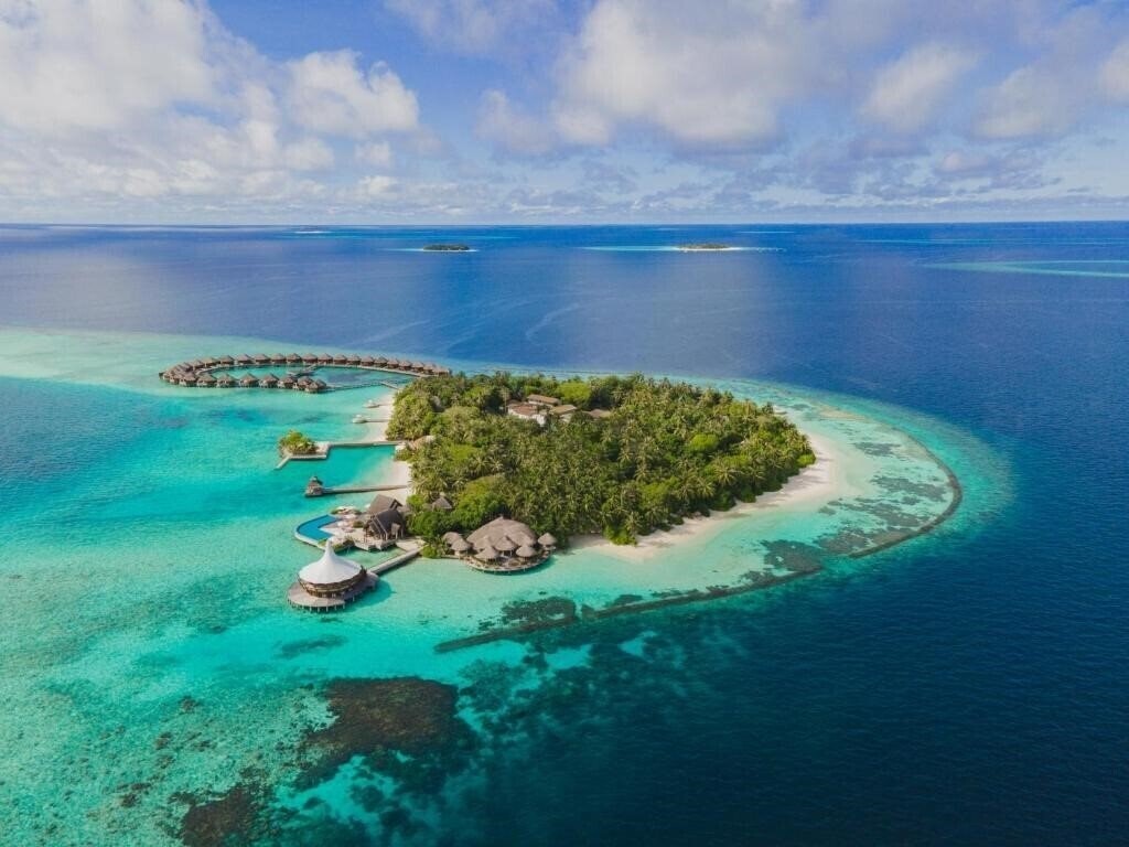 Baros Maldives 5* қонақ үйі