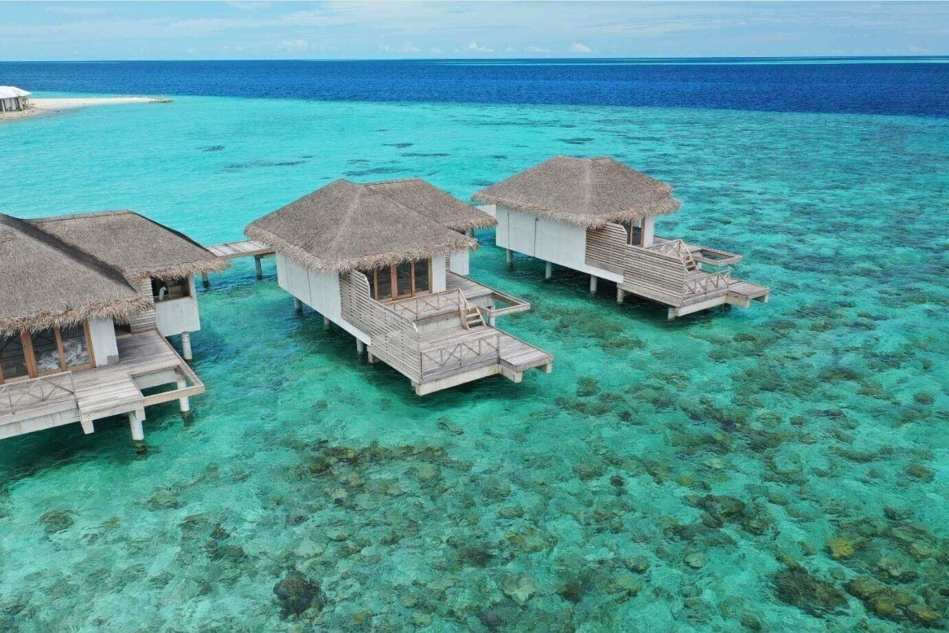 Cocogiri Island Resort 4* суреті