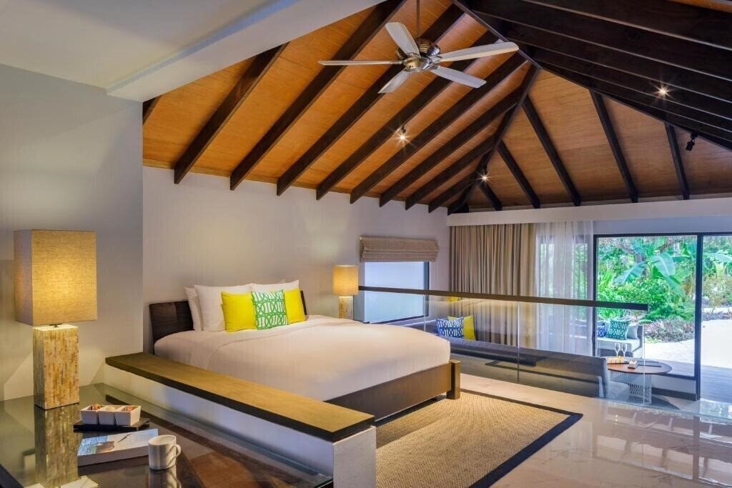 Изображение Velassaru Maldives 5*