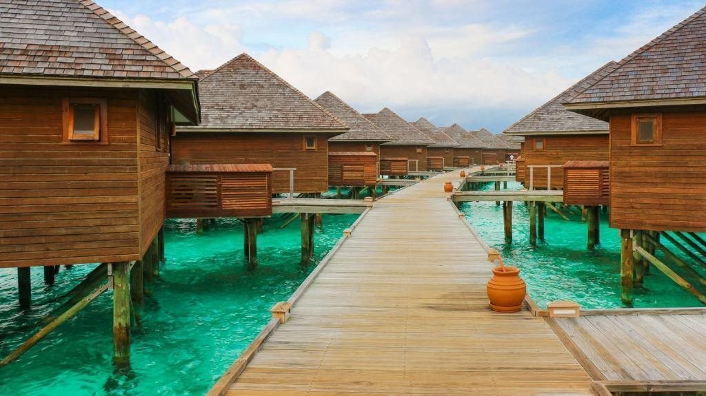 Отель Vakarufalhi Island Resort 4*