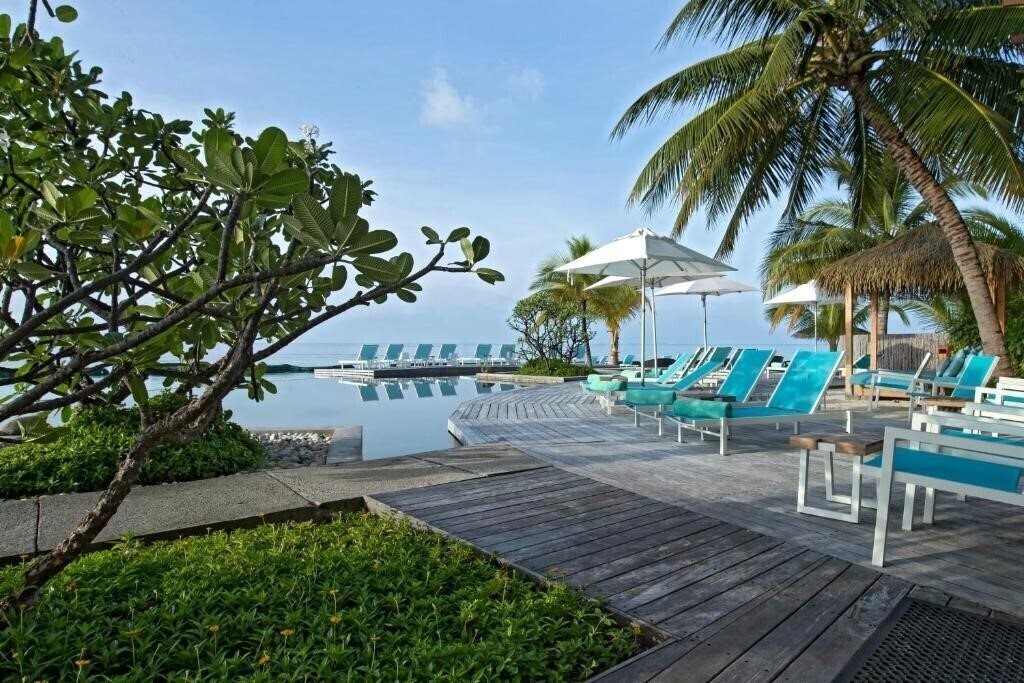 Картинка Constance Moofushi Resort 5*