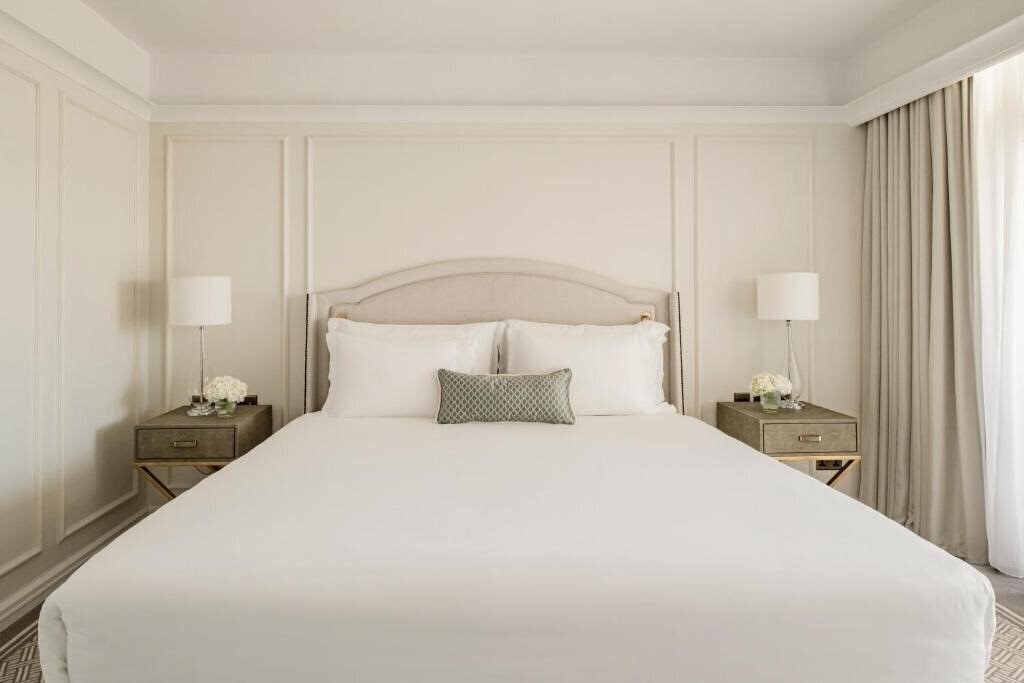 Corinthia Palace Hotel & Spa 5* фотосуреті