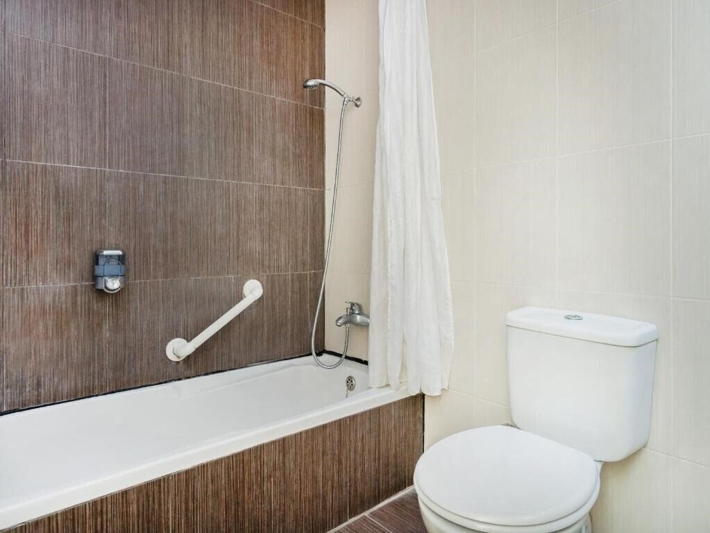 Qawra Inn Hotel 4* суреті