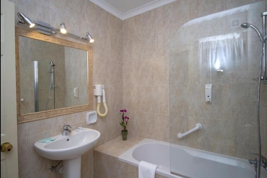 Soreda Hotel (ex. Soreda) 4* фотосуреті