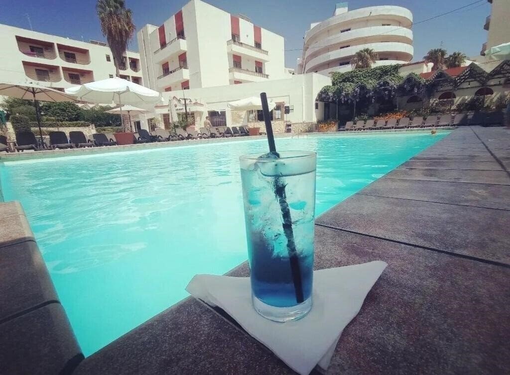 Blue Sea San Anton Hotel & Apartments 3* қонақ үйі