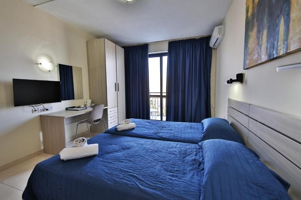 Relax Inn 3* суреті