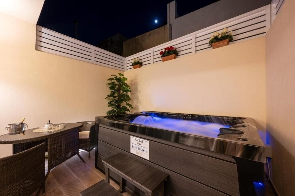 Domus Boutique Hotel 3* суреті