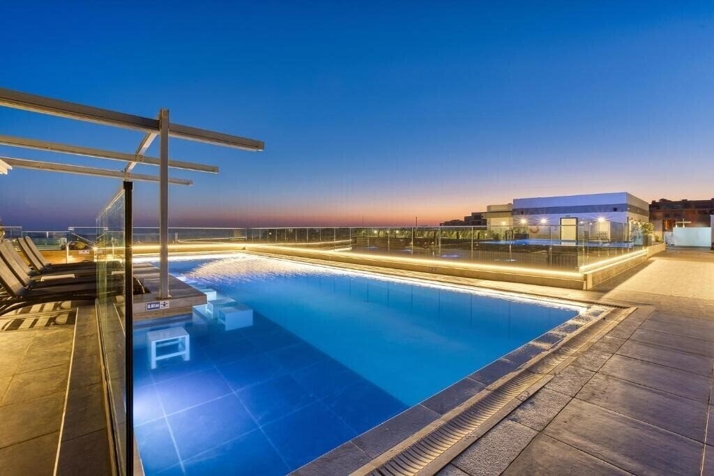 Solana Hotel 4* фотосуреті