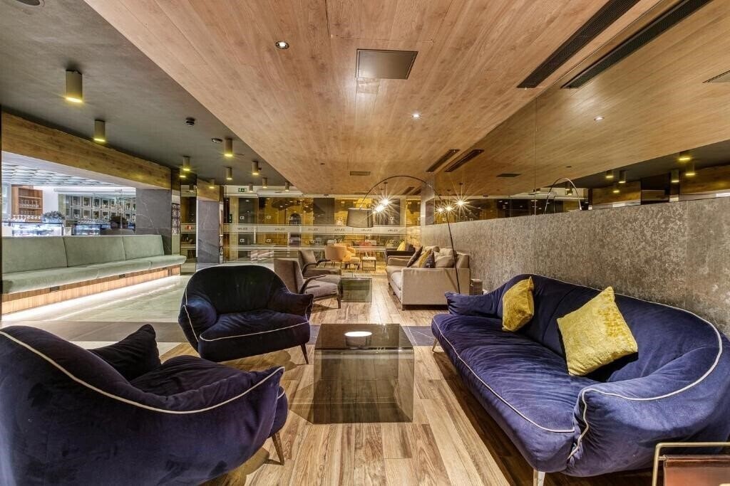 Solana Hotel 4* суреті