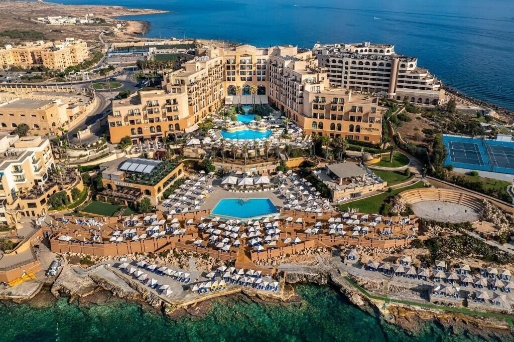 Corinthia Hotel St George's Bay 5* қонақ үйі