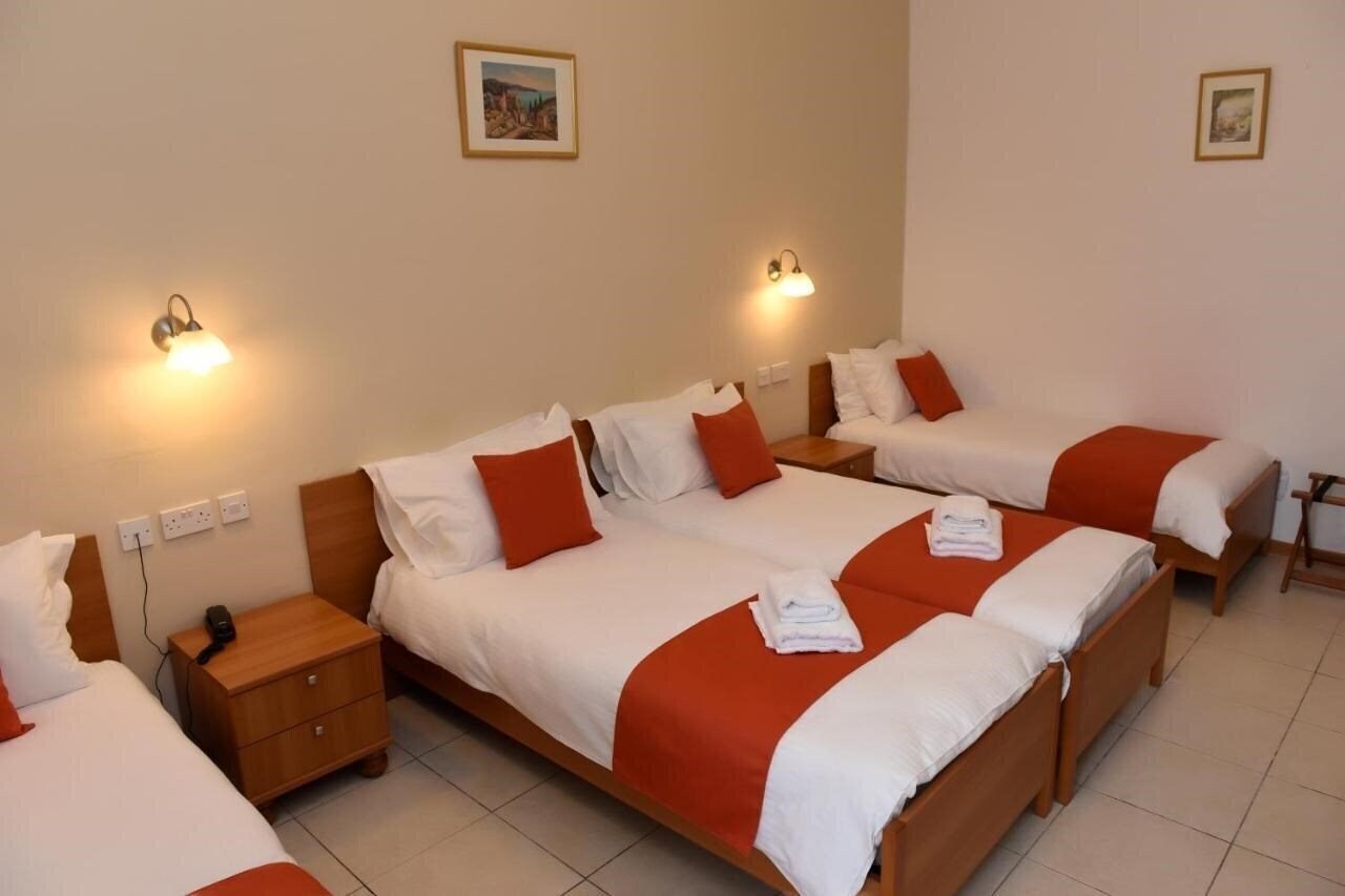 Изображение British Hotel 2*