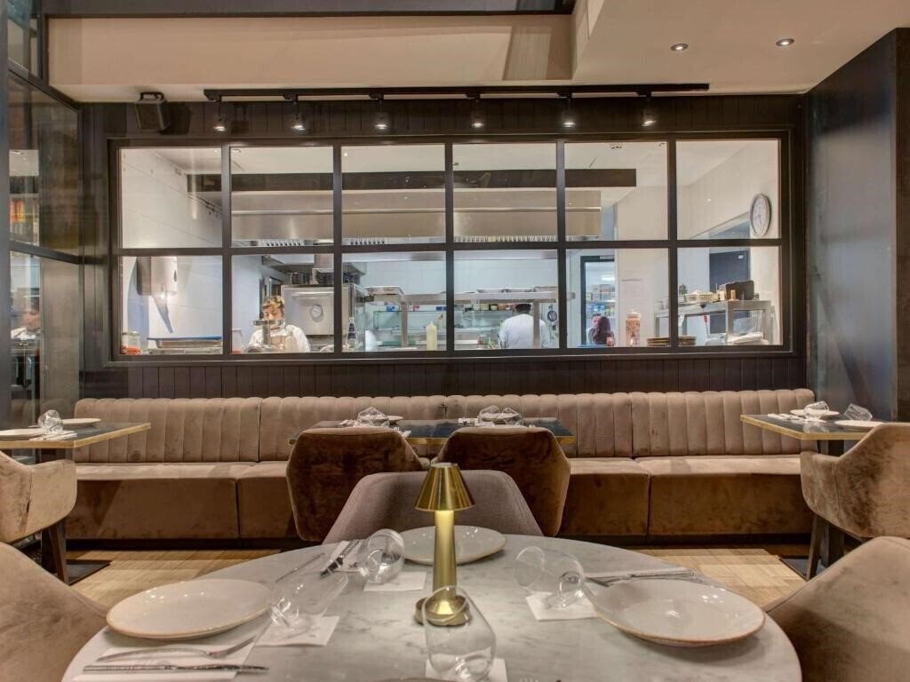 Number 11 Hotel 1* суреті