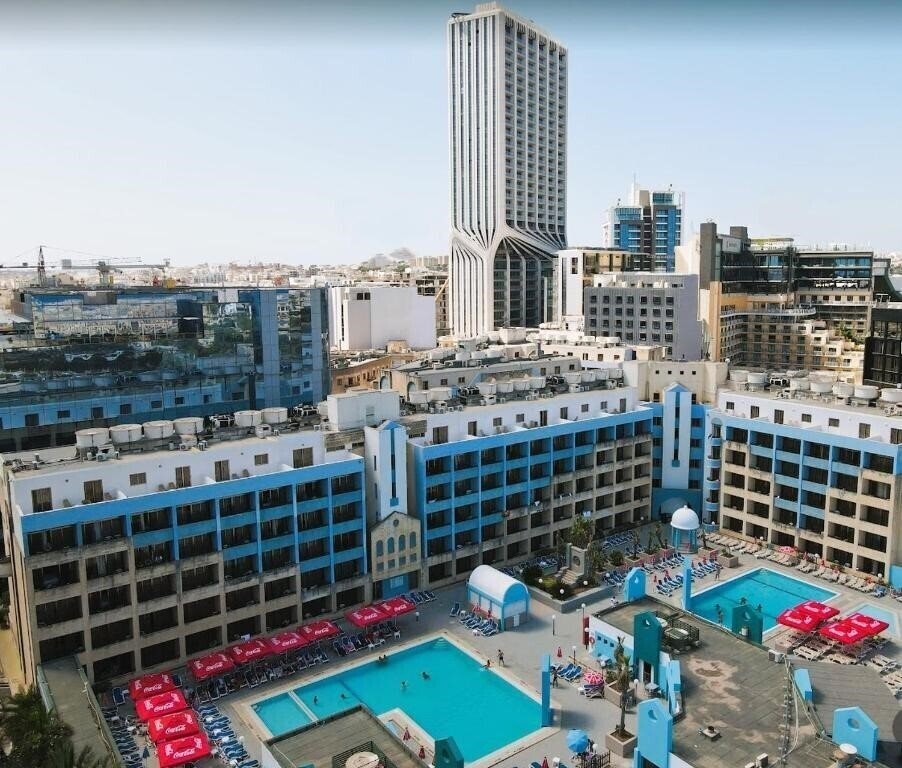 La Vallett & George's Park Resort 3* қонақ үйі