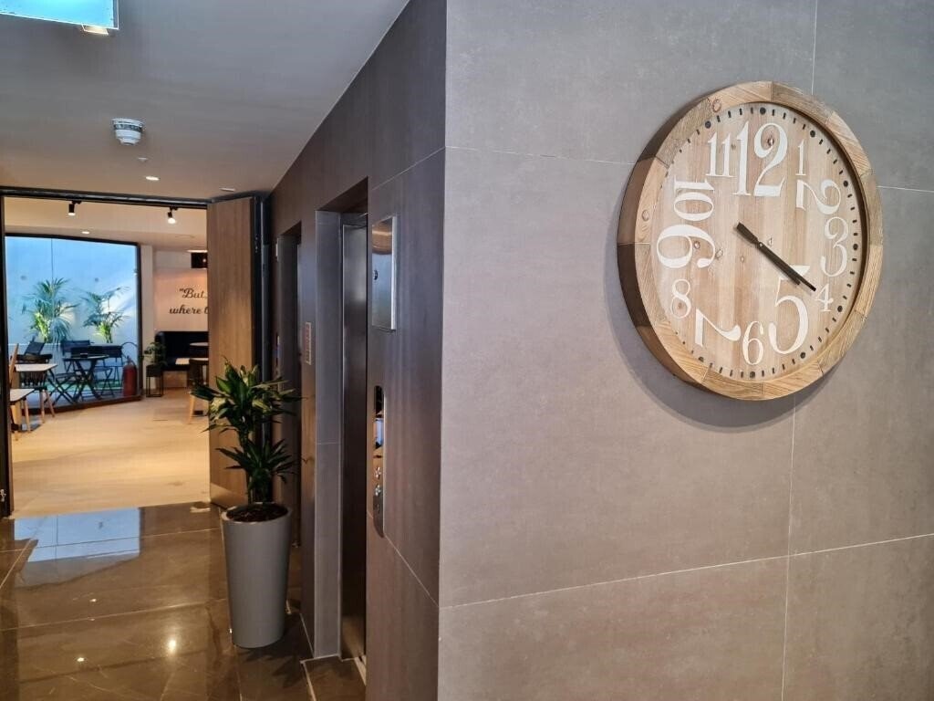 Ivy - Adults Only 3* суреті