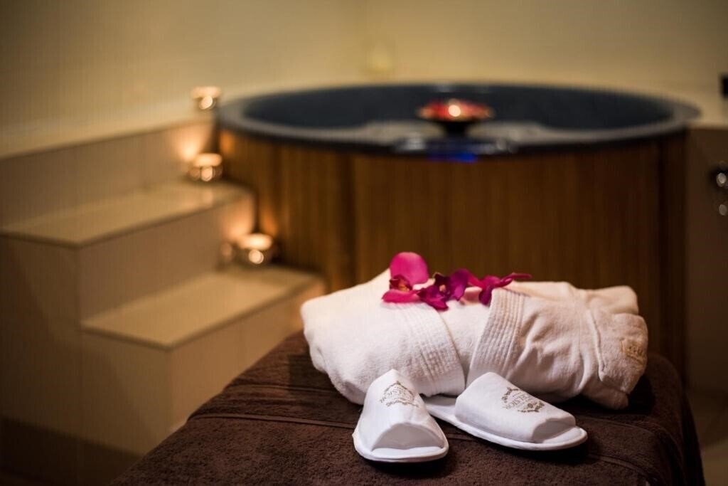 Excelsior Grand Hotel 5* фотосуреті