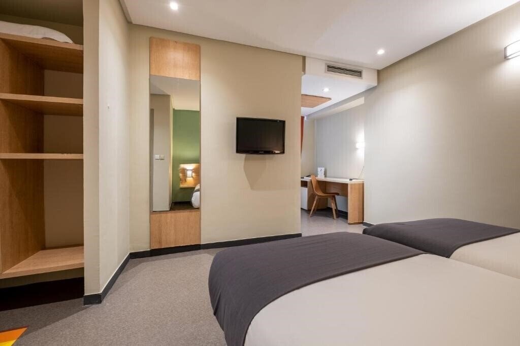 Фото Manzil Hotel 2*