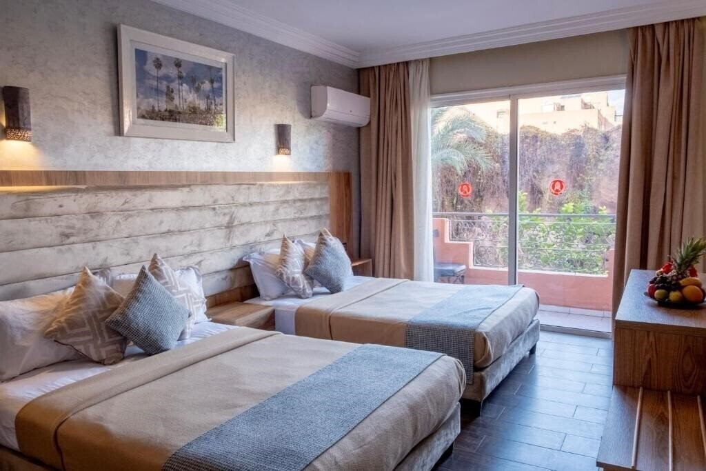 Фото Imperial Holiday 4*