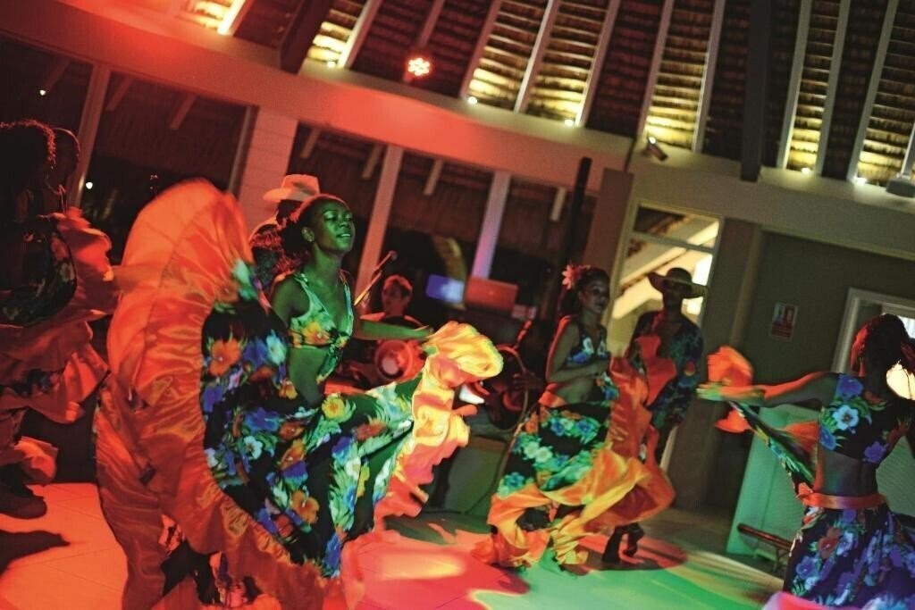 Ambre 4* суреті