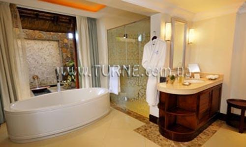 Отель Aluxury Collection Resort And SPA 4*