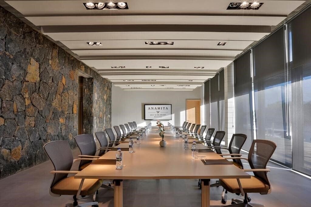 Anahita The Resort 5* суреті