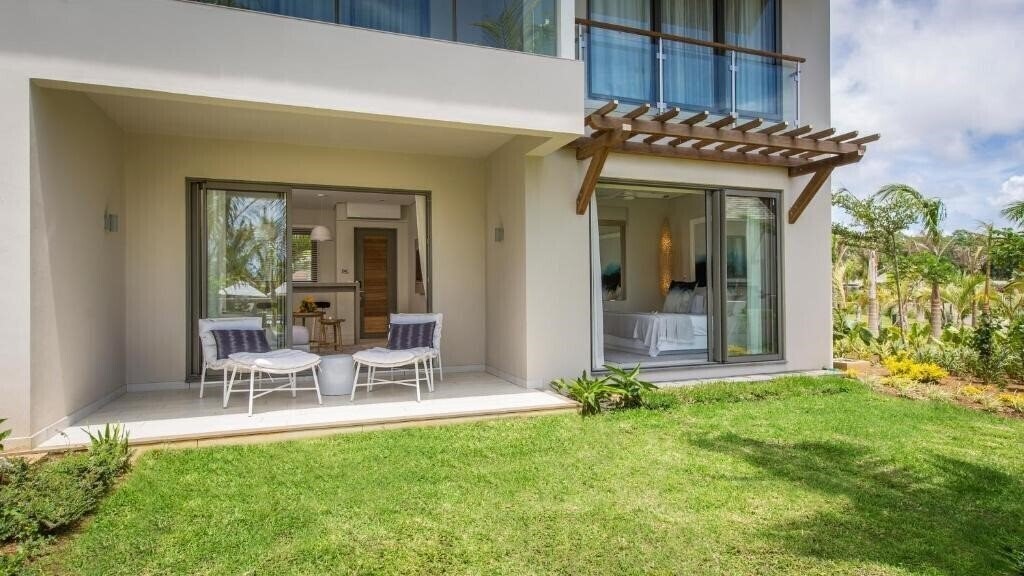 Anahita The Resort 5* суреті