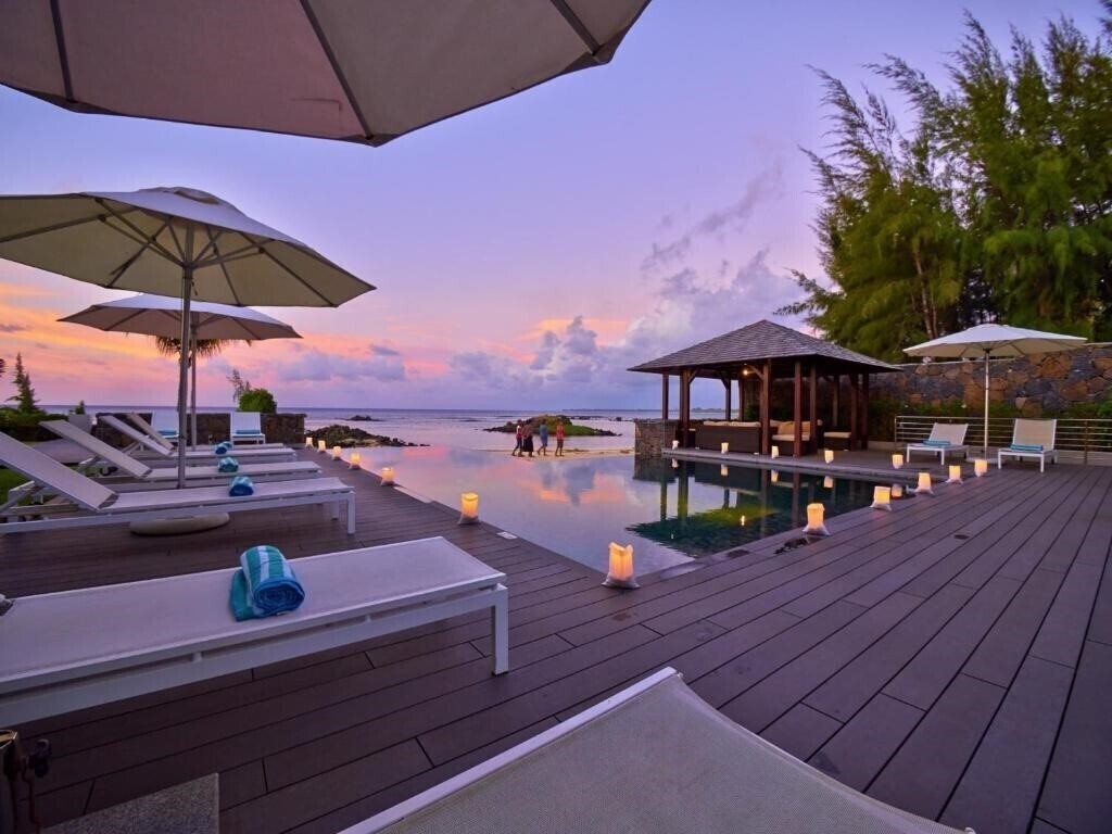 Bon Azur Elegant Suites & Penthouses 5* қонақ үйі