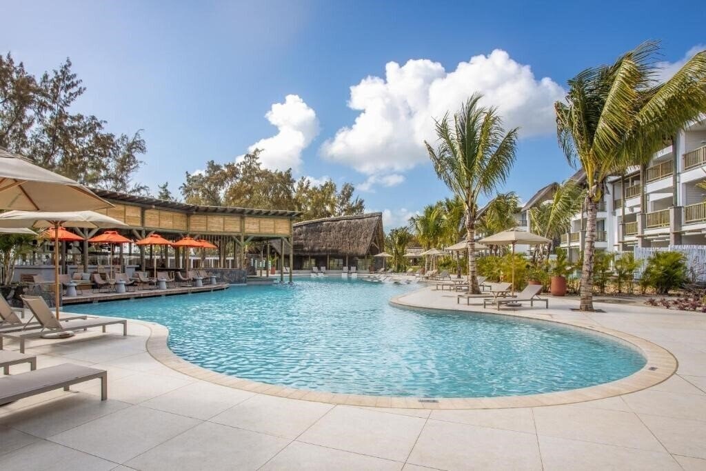 Фото Sunrise Attitude (ex. emeraude beach attitude) отель без категории