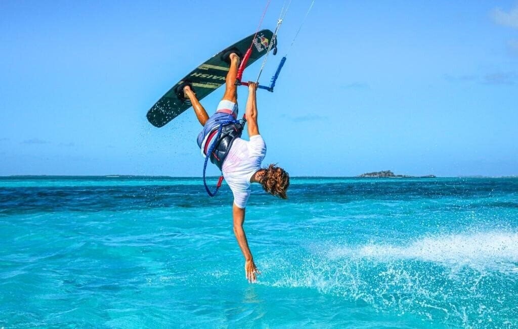 C Rodrigues Mourouk 3* суреті