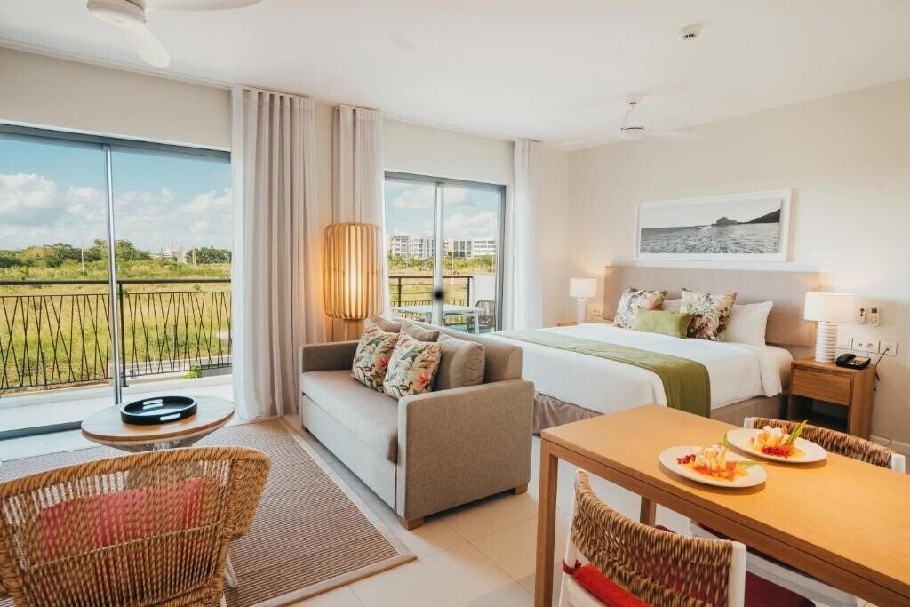 Domaine De Grand Baie 4* суреті