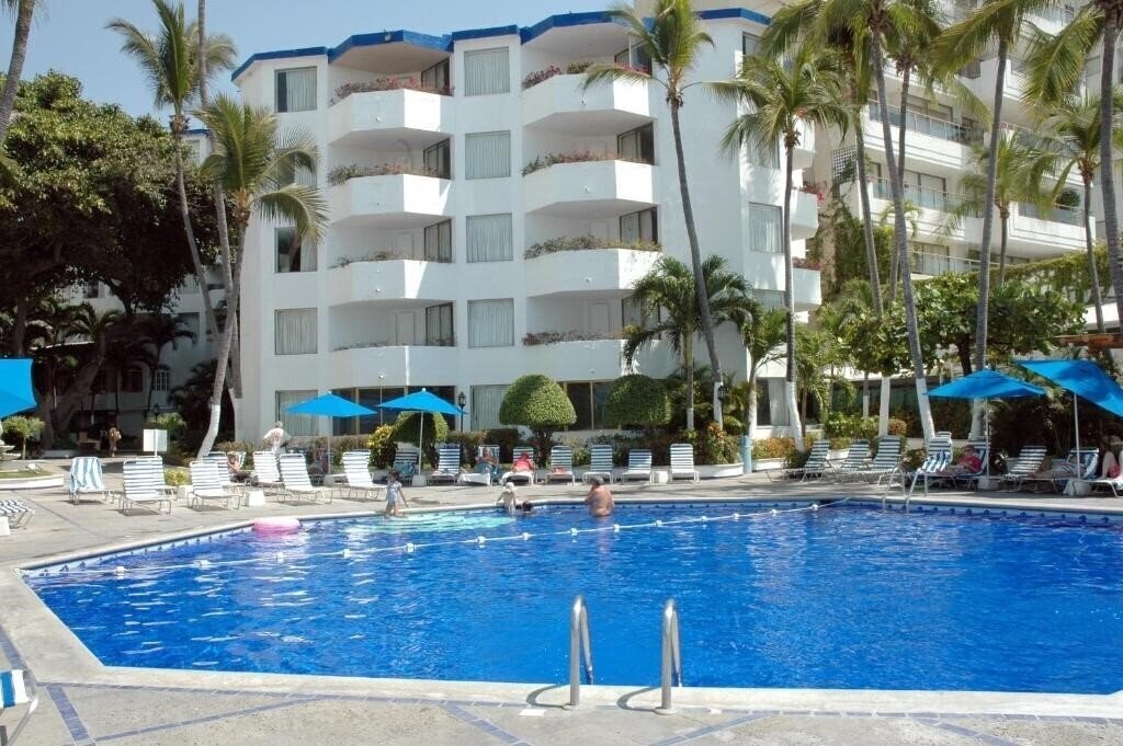 Acapulco Malibu 4* суреті