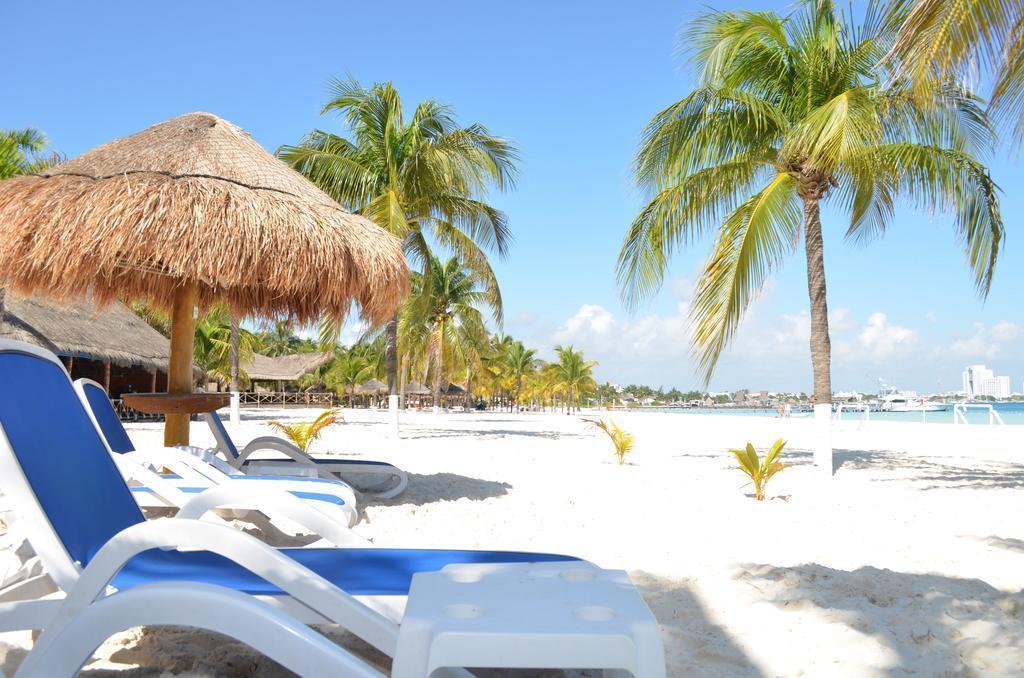 Фото Beach Scape Kin-Ha Villas & Suites 4*